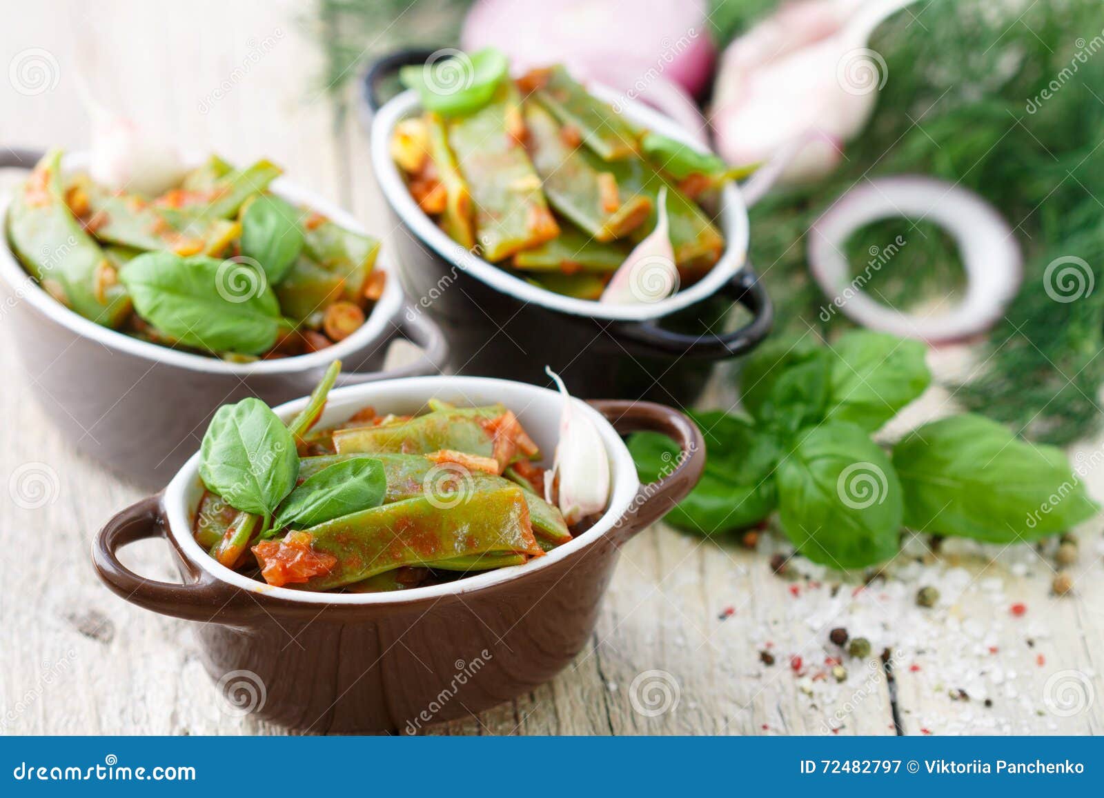 Green Beans Stewed with Tomatoes, Onion and Garlic Stock Image Image of gourmet, basil 72482797