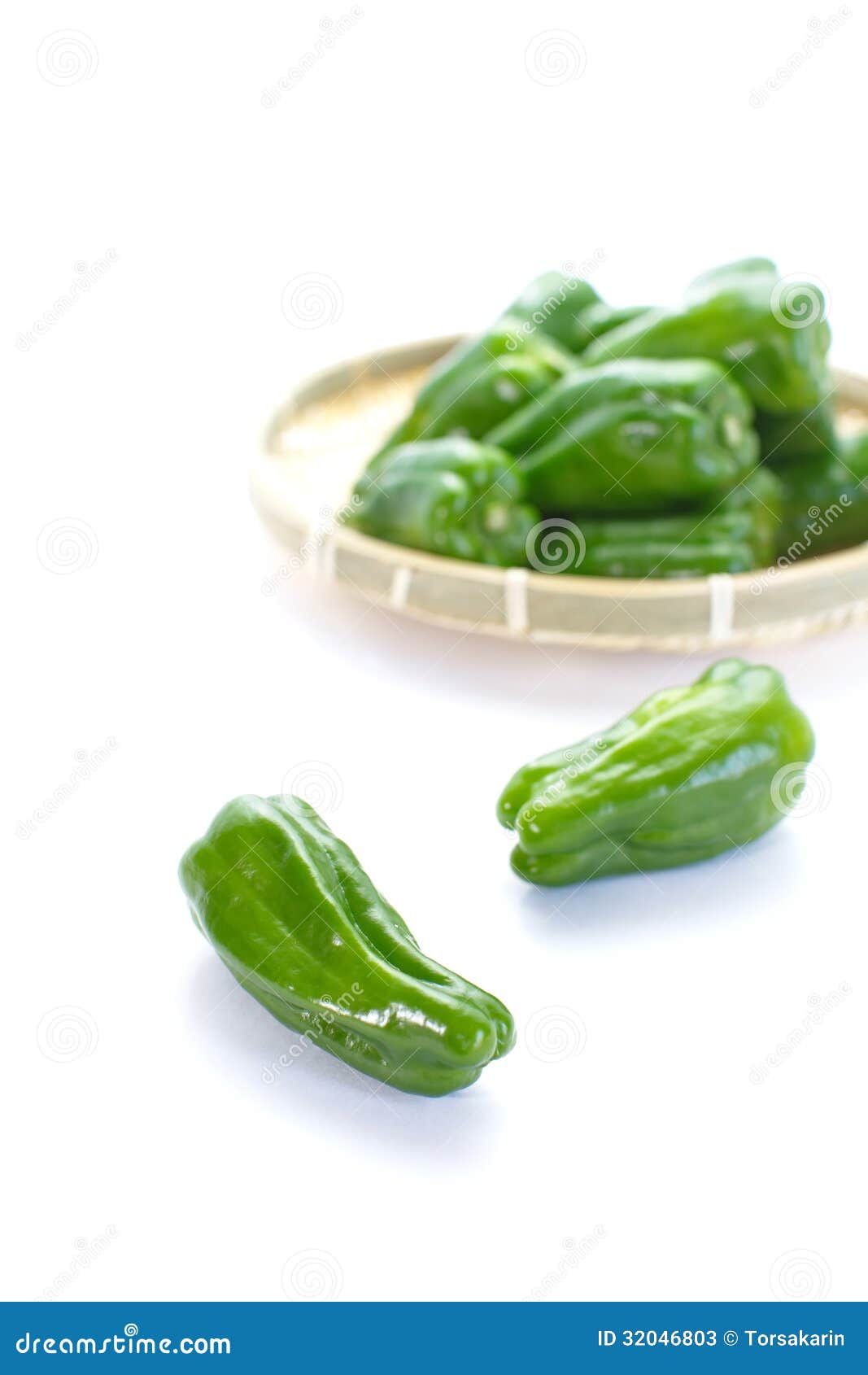 Green bell pepper stock image. Image of refreshment, ingredient 32046803