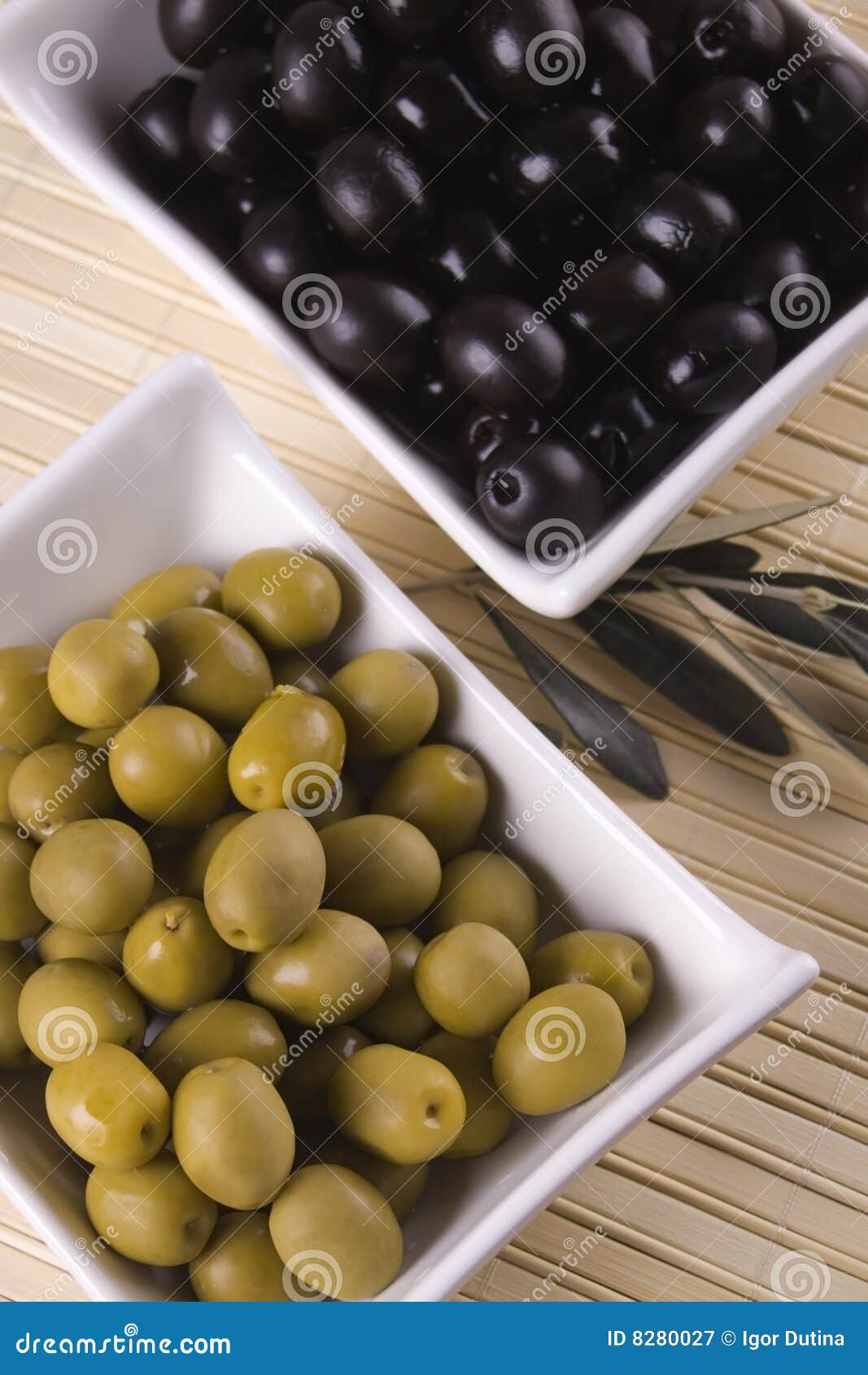 Green and black olives stock image. Image of black, healthy 8280027