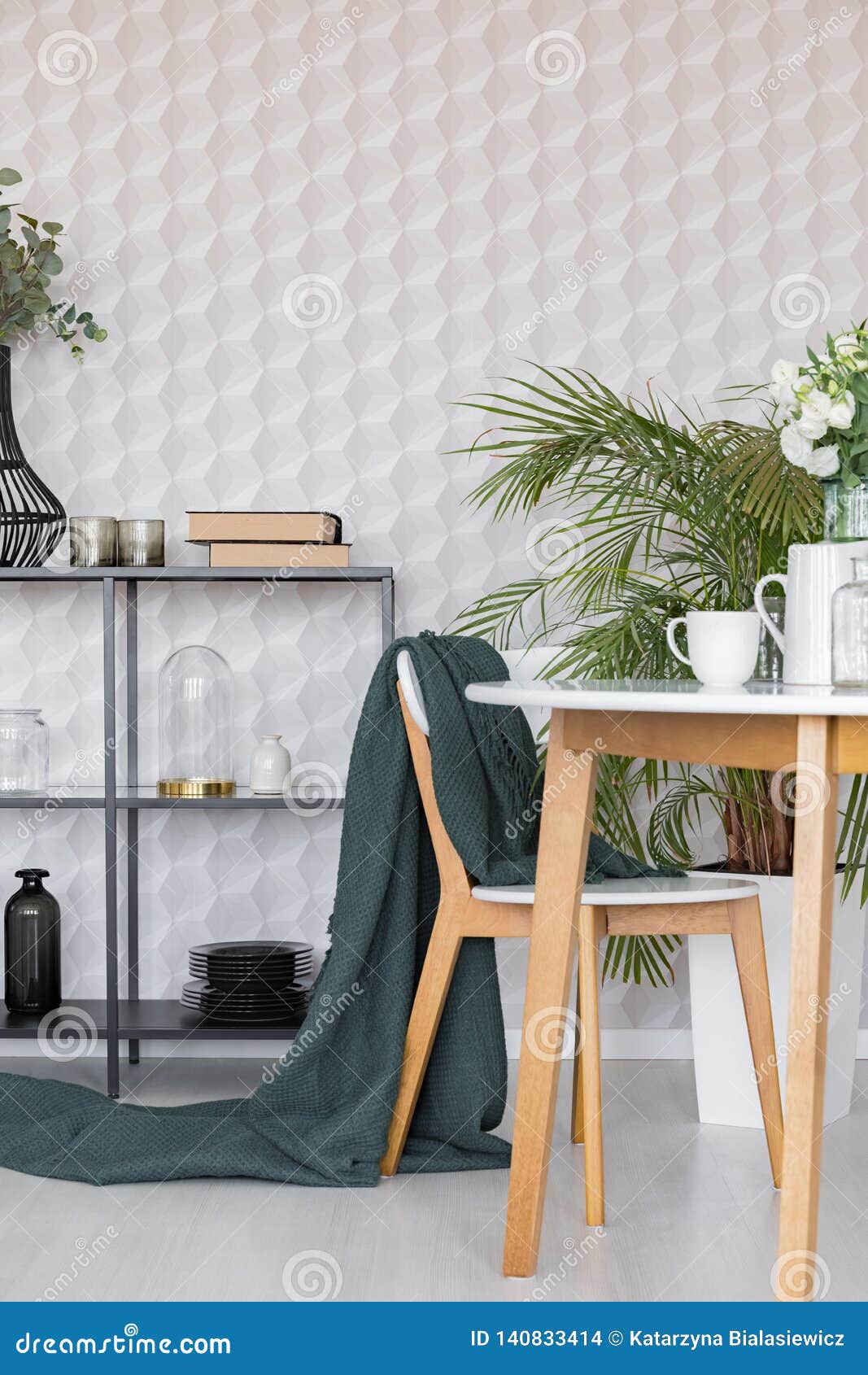 876 Dining Room Wallpaper Photos Free Royalty Free Stock Photos From Dreamstime