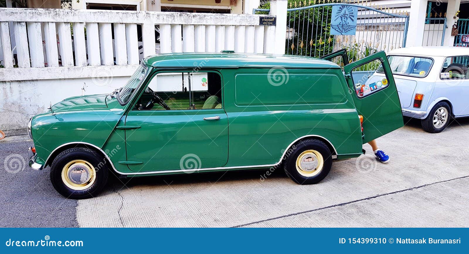 mini cooper van