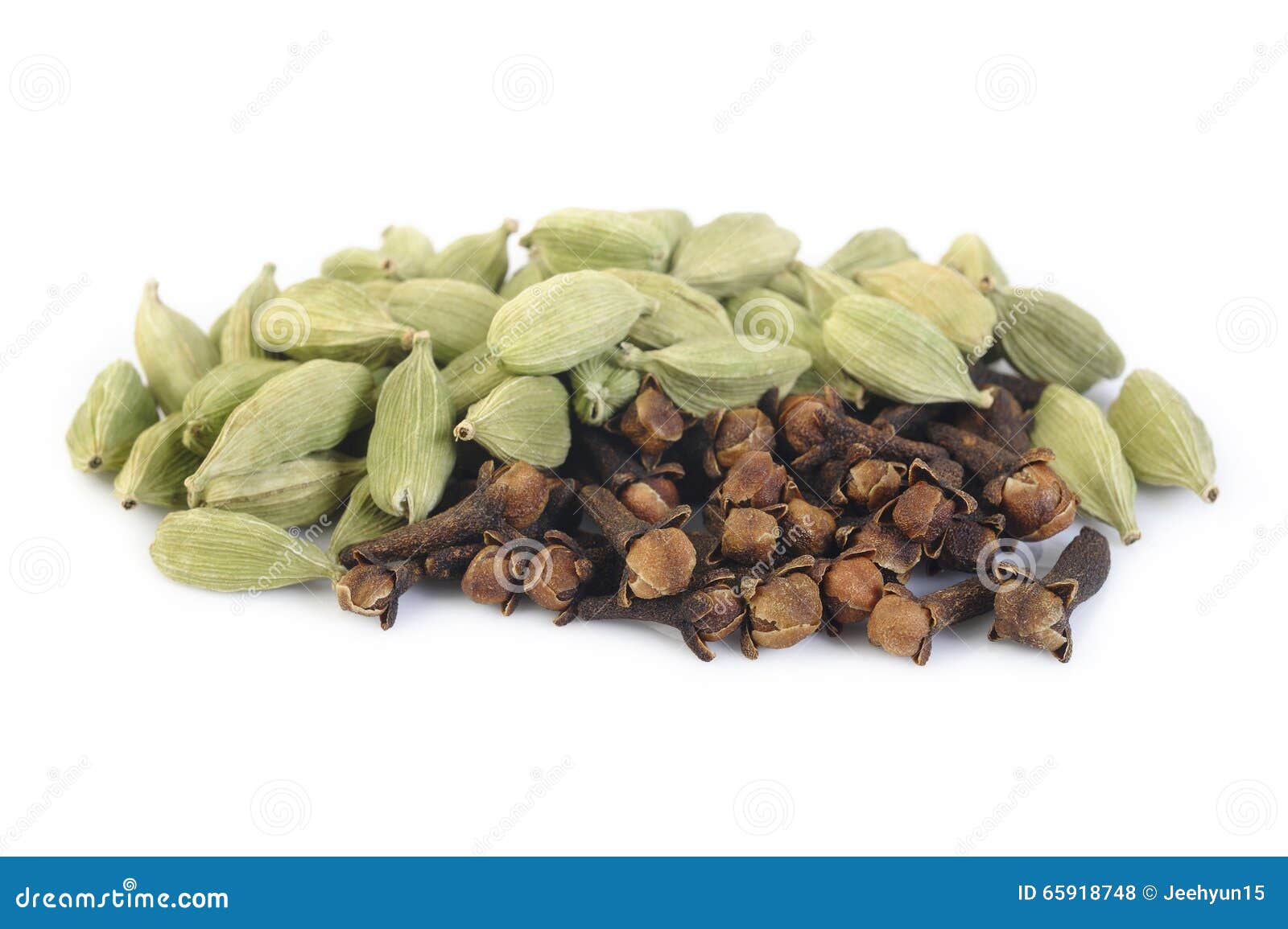 Green Cardamom Pods and Cloves Stock Photo Image of herb, ingredient