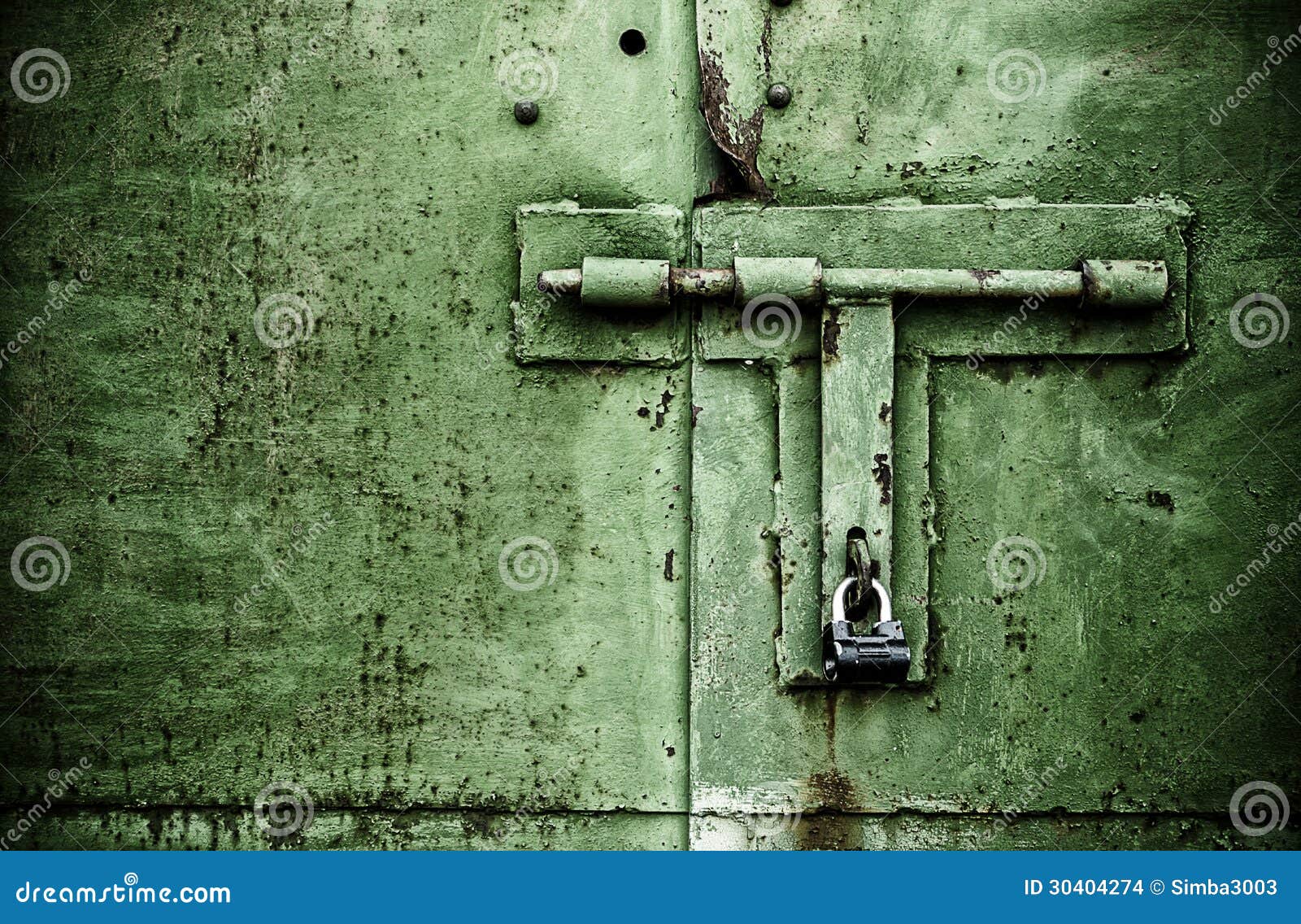 9 8 garage x door With Green Padlock And Up Detail Close Door Color Rusty 9 8 garage x door With Green Padlock And Up Detail Close Door Color Rusty
