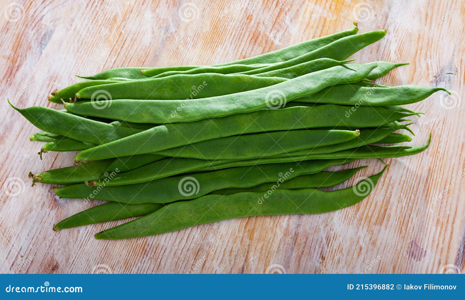 Green Curly Beans on a Wooden Surface Stock Photo - Image of ripe ...