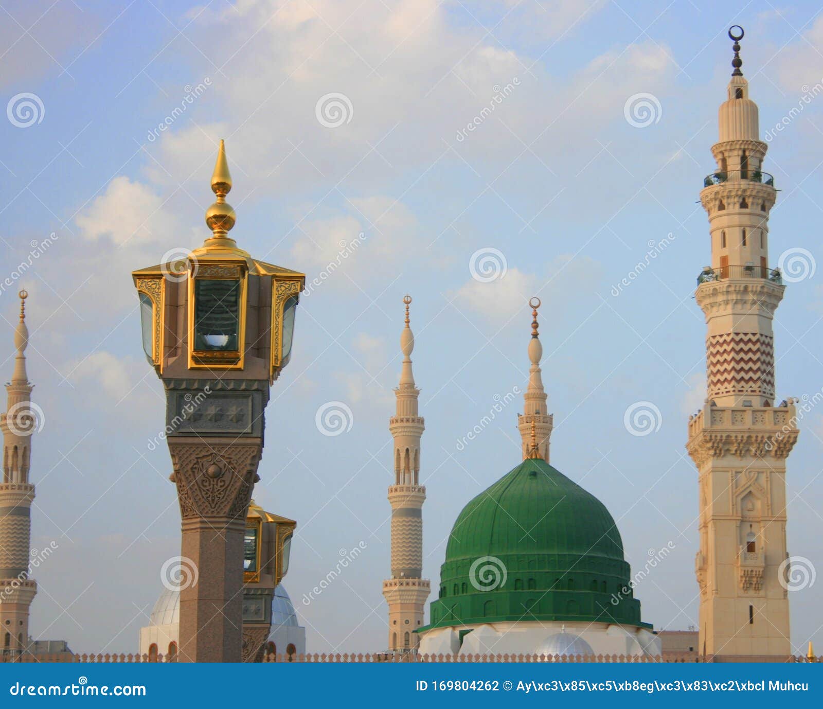 green dome of prophet mosque