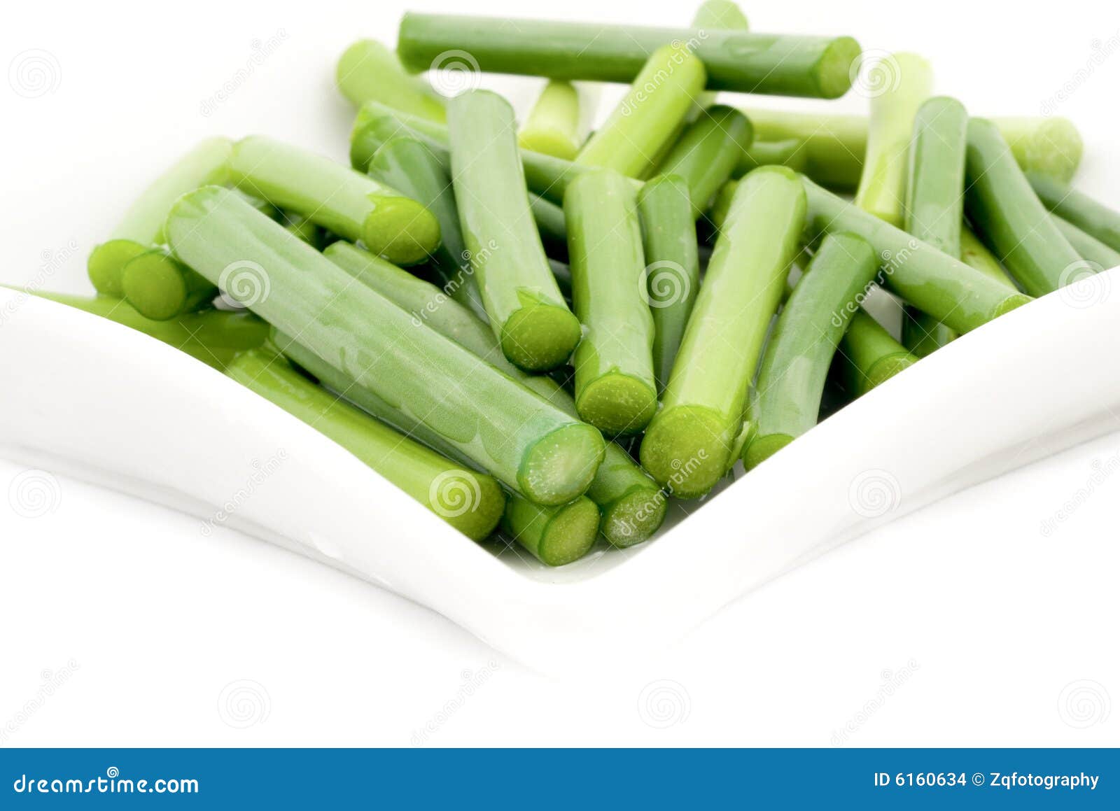 Green garlic stem stock photo. Image of plant, plate, sliced 6160634