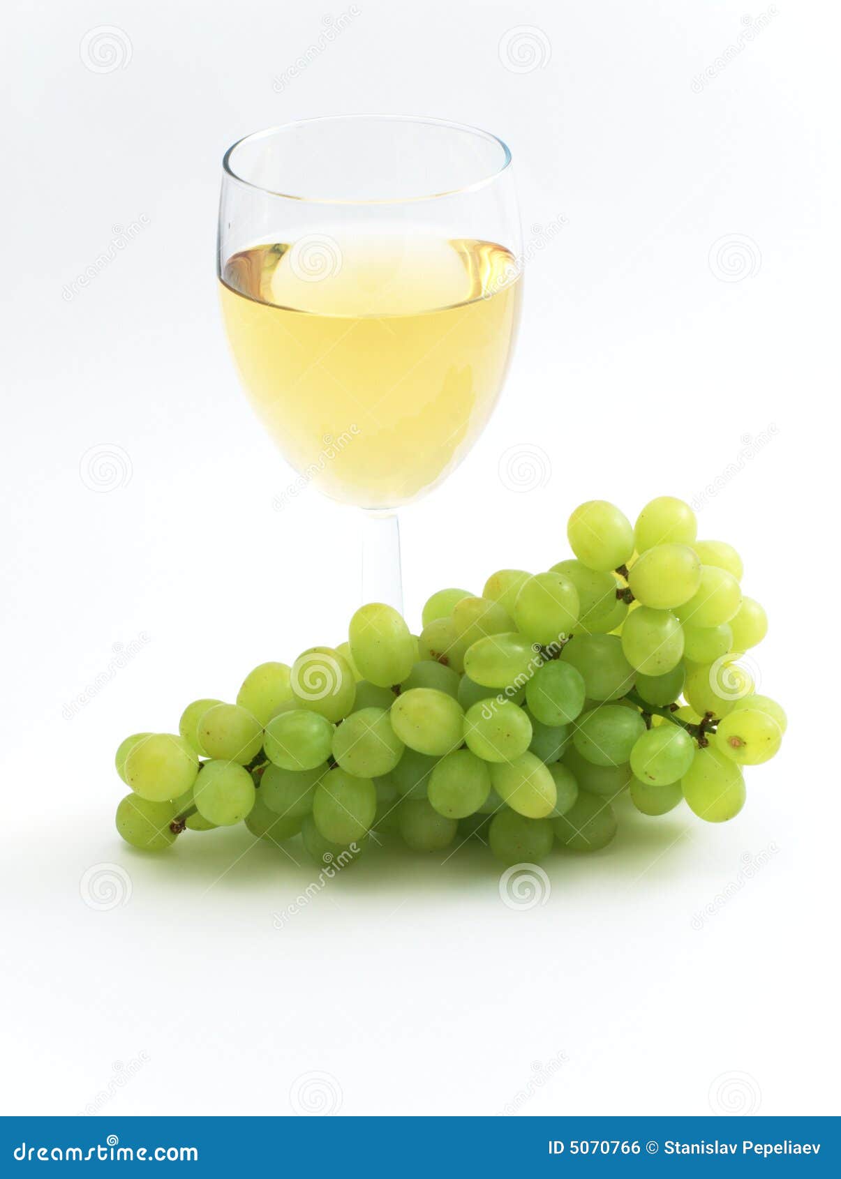 Green Grape And Wine Picture. Image 5070766