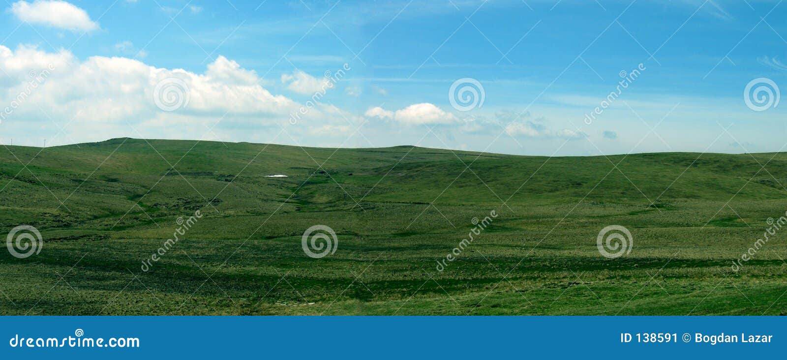 Green highlands panoramic stock image. Image of meadow - 138591