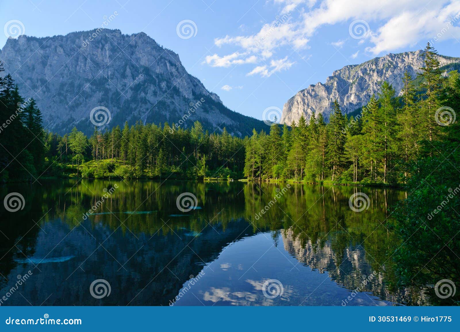 green lake (grÃÂ¼ner see) in bruck an der mur, austria