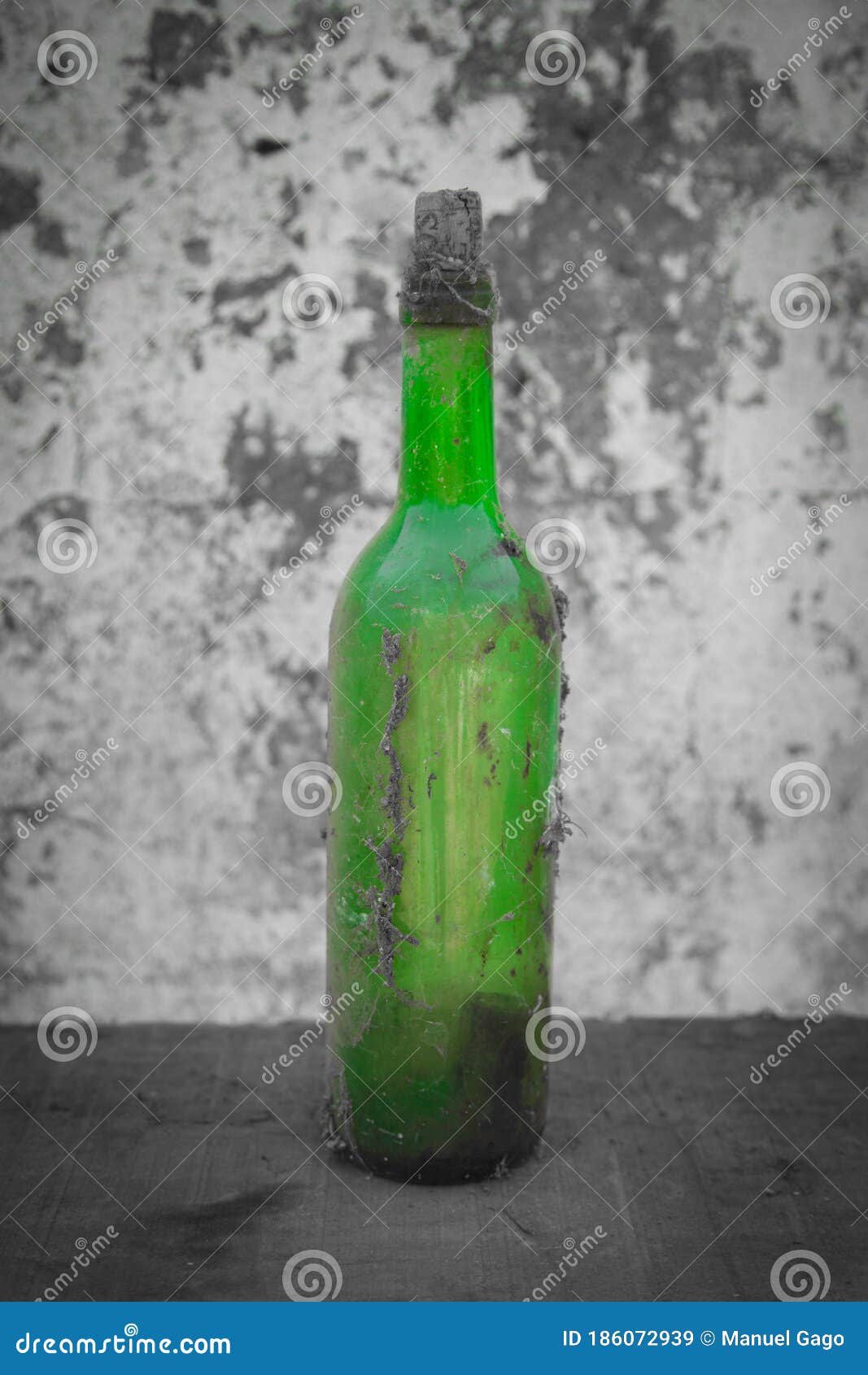 green moment, old bottle