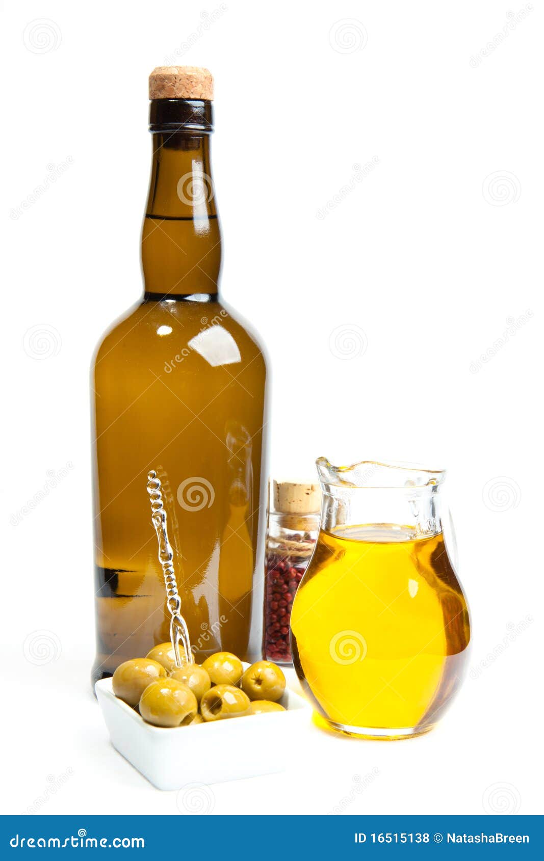 Green olives and olive oil stock photo. Image of ingredient 16515138