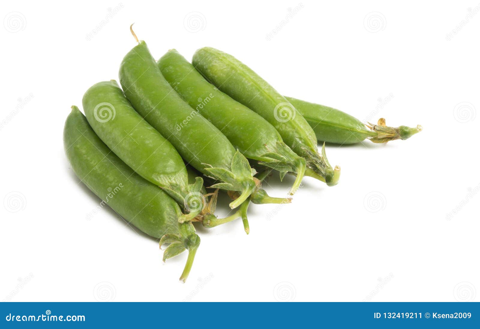 Green peas isolated stock image. Image of health, seed 132419211