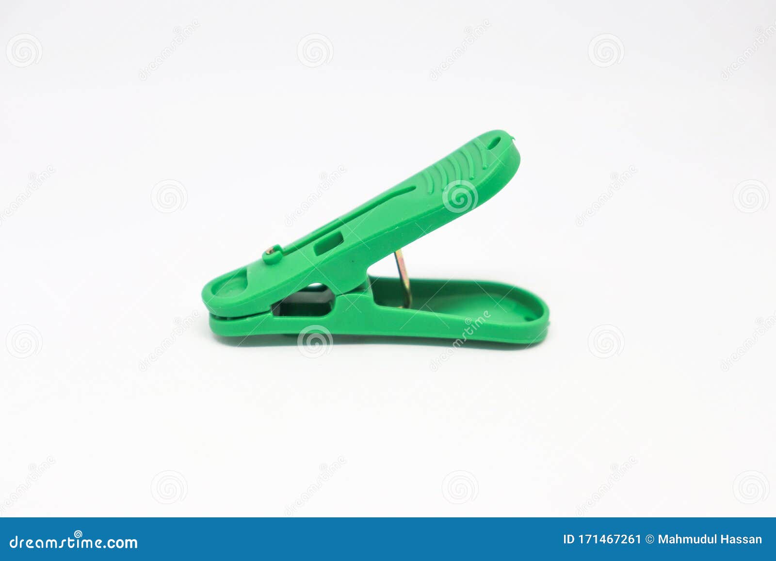 plastic clothespin