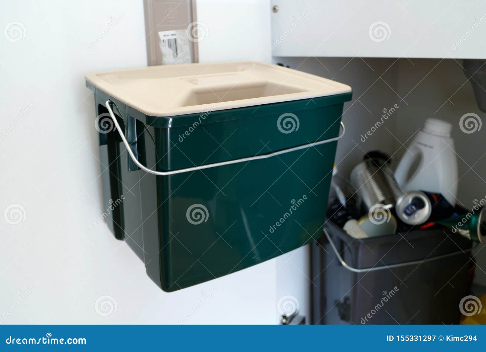 Green Plastic Container For Food Waste Scraps Trash Cabinet