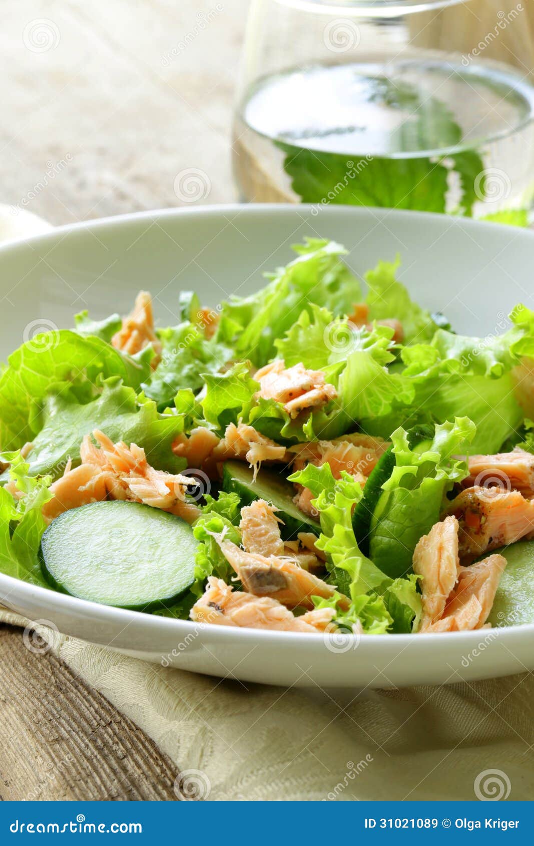 Green salad with salmon stock image. Image of cook, organic 31021089