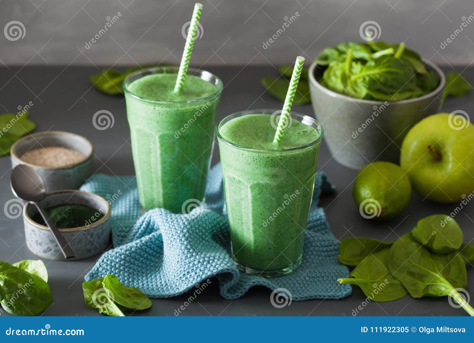 Green Spinach Smoothie with Spirulina, Chia Seed, Lime, Apple Stock
