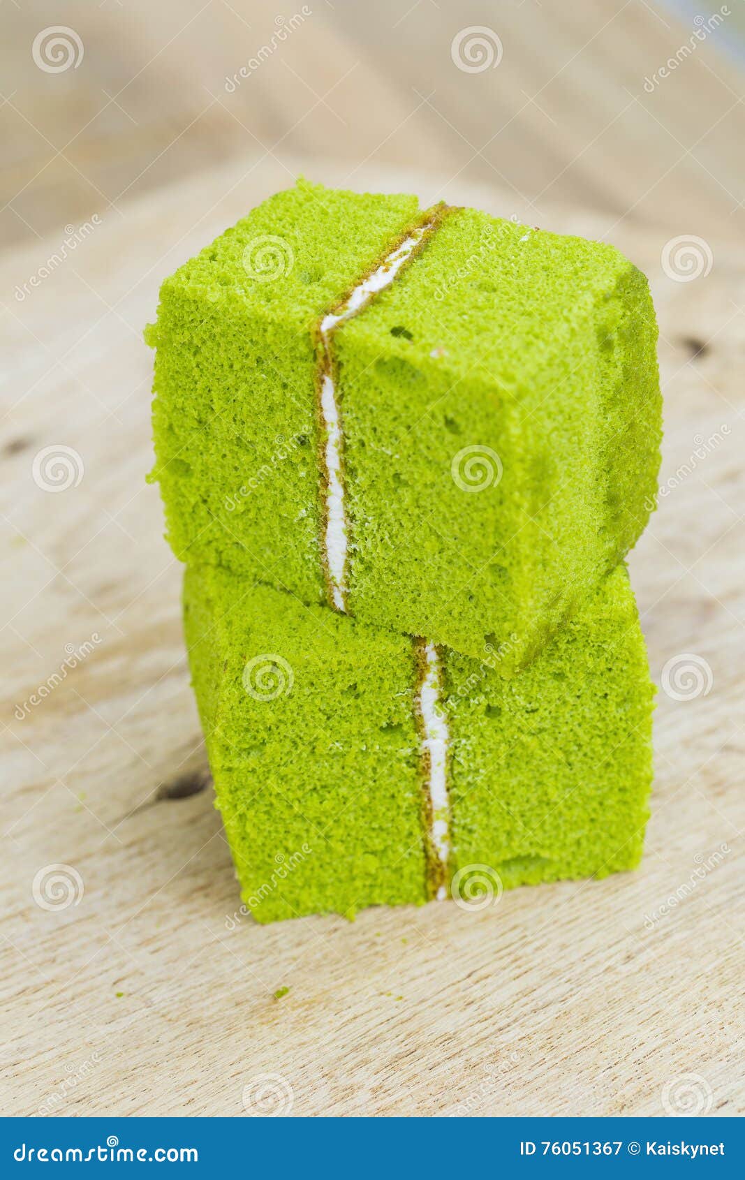 Green tea chiffon cake stock image. Image of delicious 76051367