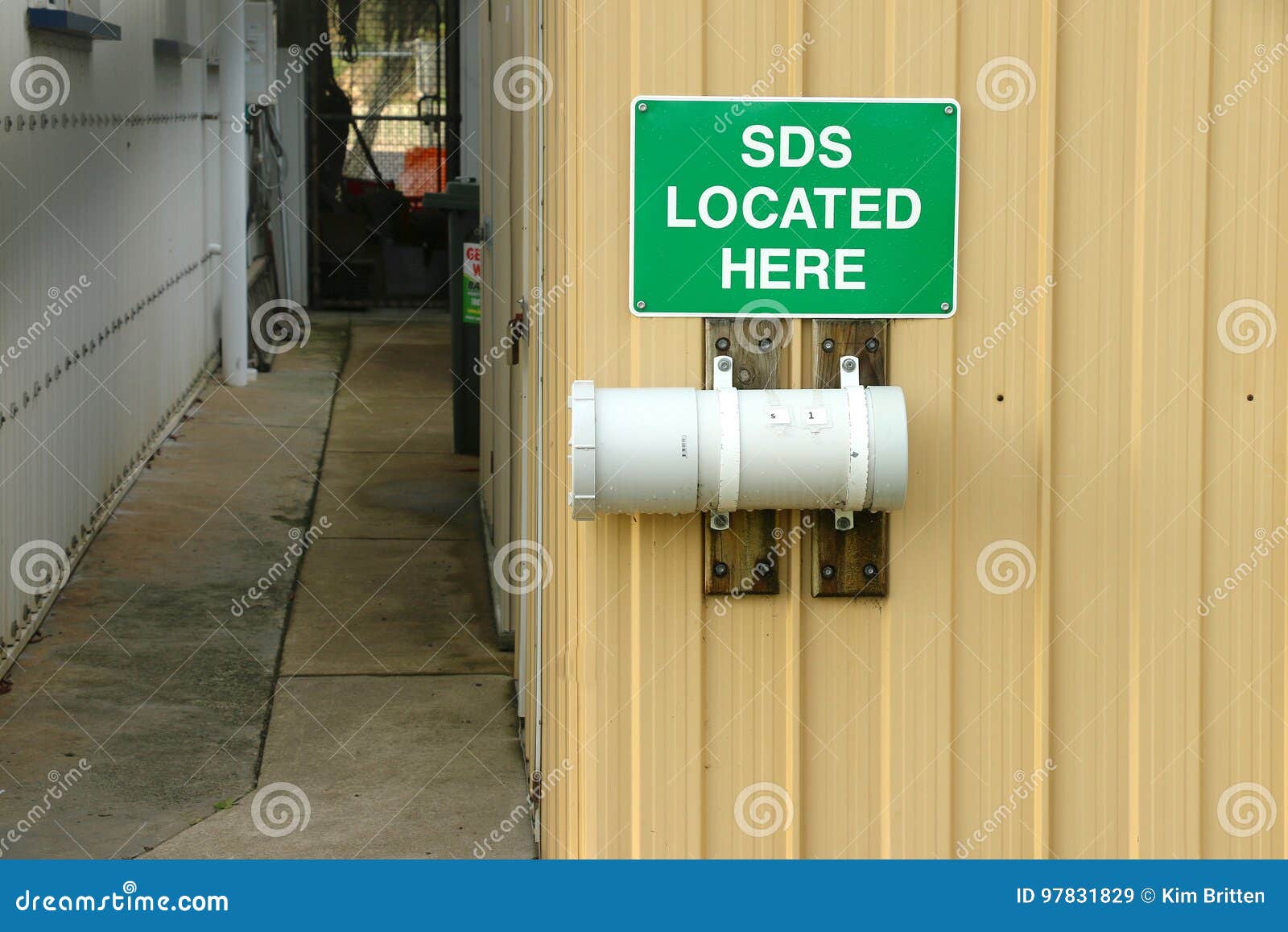 Green and White SDS Located Here Sign Stock Image - Image of located
