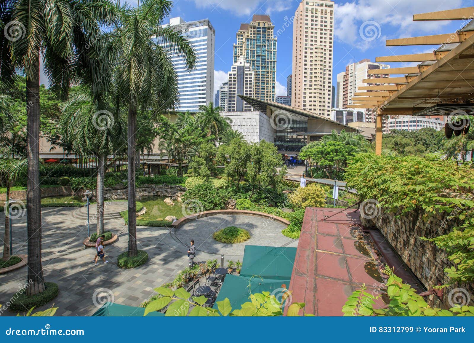 Greenbelt Shopping Mall editorial stock image. Image of business - 83312799