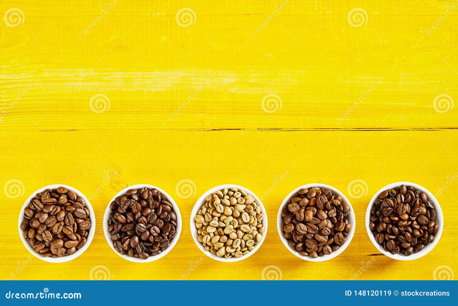Grens van een geassorteerde verscheidenheid van koffiebonen