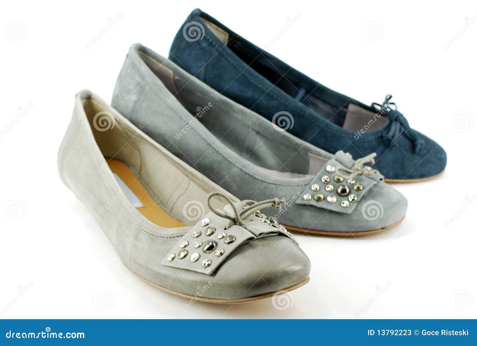 Grijze En Blauwe Ballet Vlakke Schoenen Stock Afbeelding - Image of ...