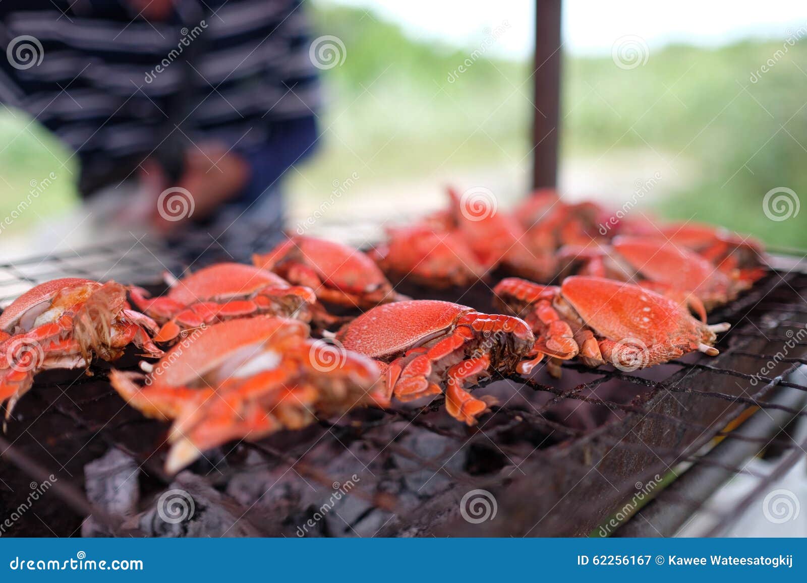 grilled spanner crab (red frog crab)