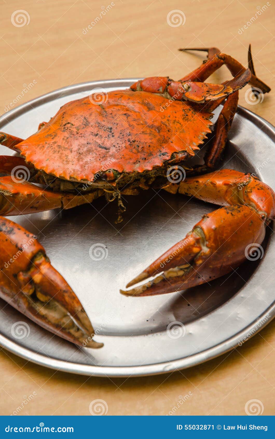 Grilled whole crab stock image. Image of crustacean, claw 55032871