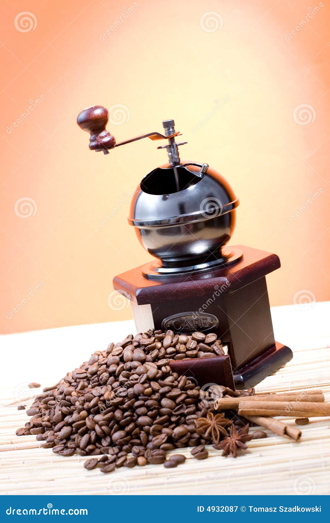 2,094 Nut Grinder Images, Stock Photos, 3D objects, & Vectors