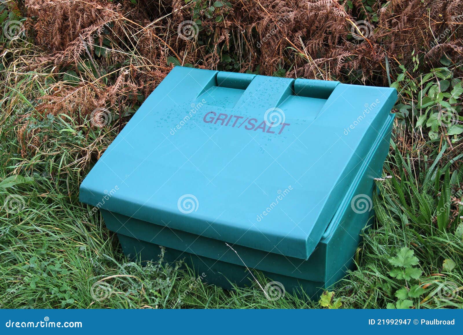 Grit box. stock image. Image of weather, road, chloride 21992947