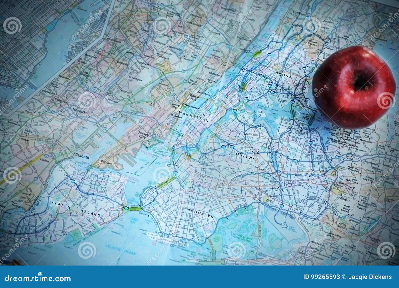 Großer Apfel stockbild. Bild von kartografie, brooklyn - 99265593