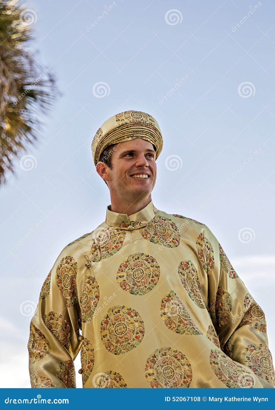 Groom Wearing Vietnamese Ao Dai Stock Photo - Image of details