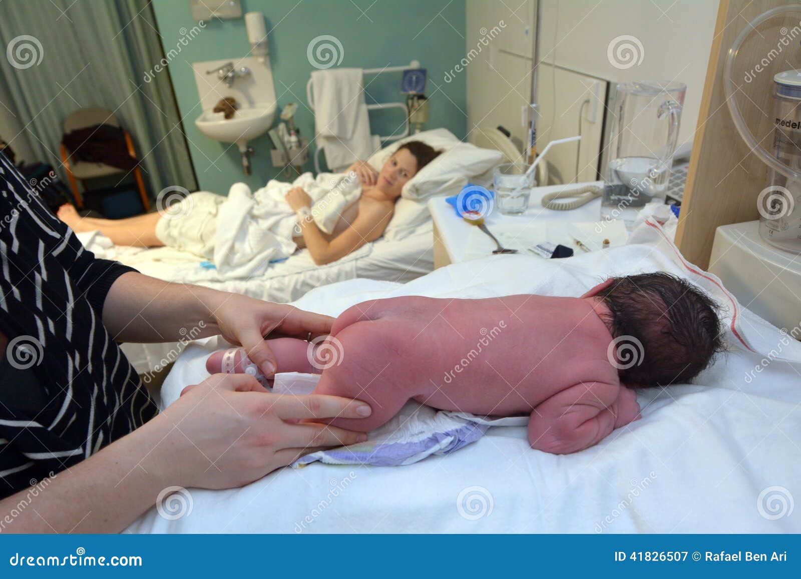 Grossesse Bebe Nouveau Ne Photographie Editorial Image Du Controle Duree Grossesse Bebe Nouveau Ne Photographie Editorial Image Du Controle Duree
