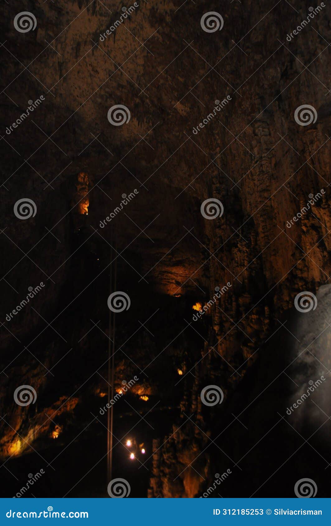 grotta gigante transl. giant cave in trieste