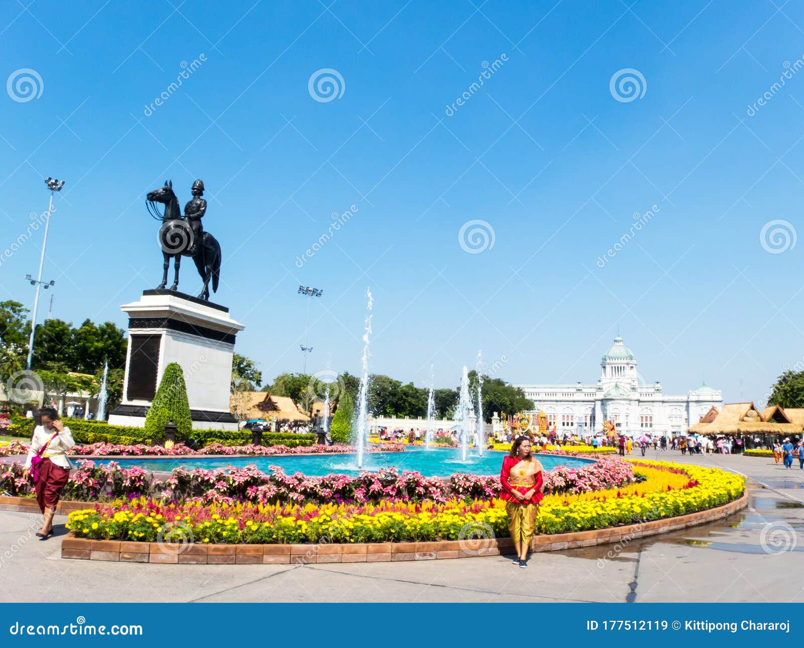 The Grounds Of The Dusit Palace Bangkok Thailand 31 December 2018 Love And Warmth At Winter S End Festival At The Ground Of Editorial Stock Image Image Of Warmth City 177512119