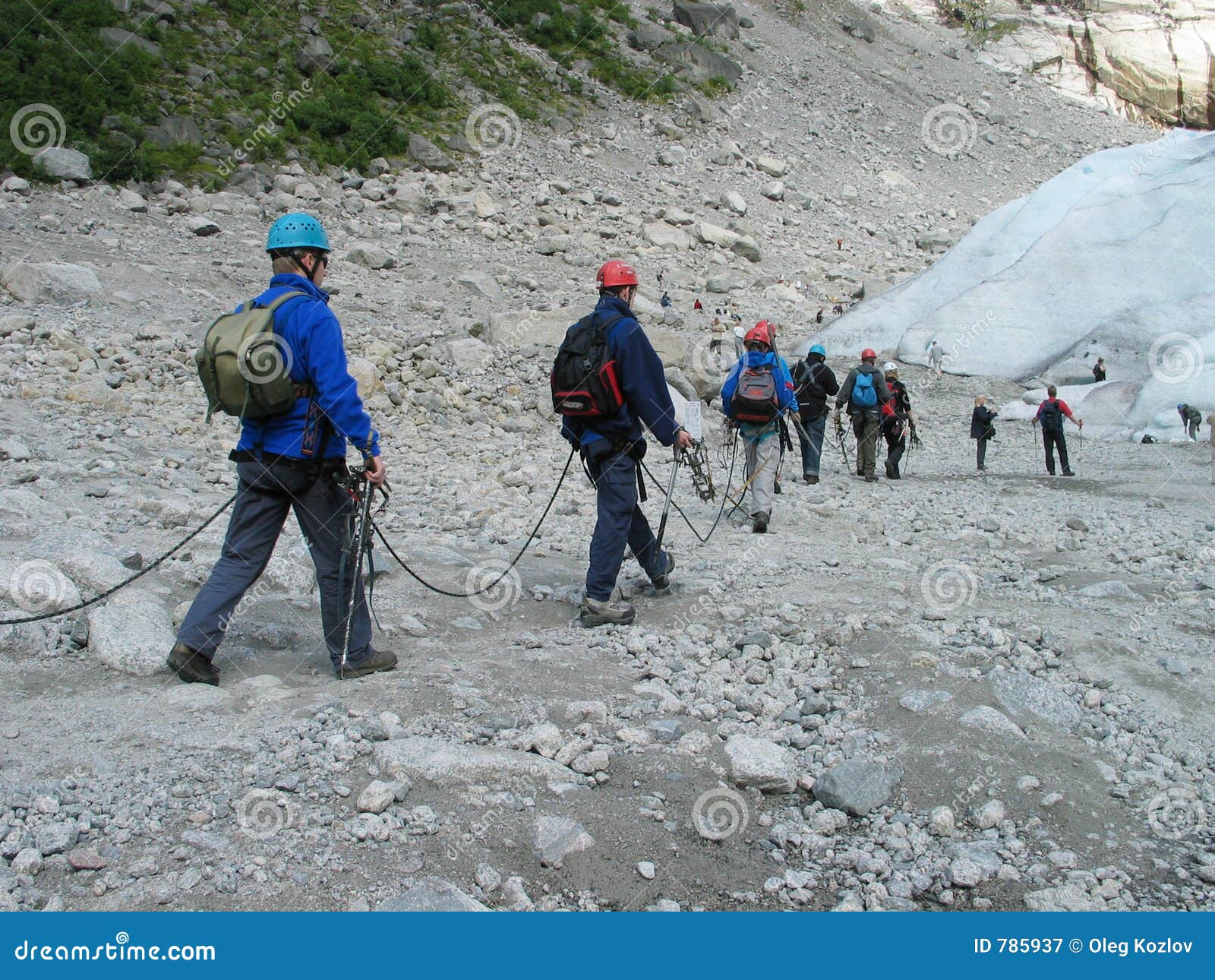 Group of mountainclimbers stock image. Image of mountaineering 785937