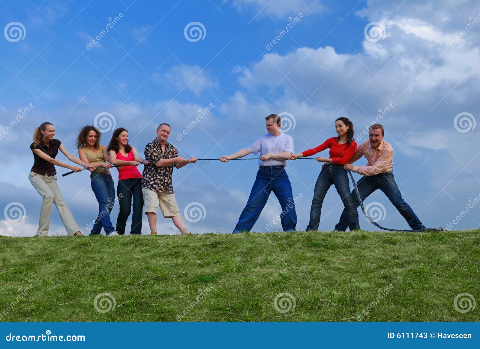 Group of People Pulling the Rope Stock Image - Image of teenagers,  friendship: 6111743