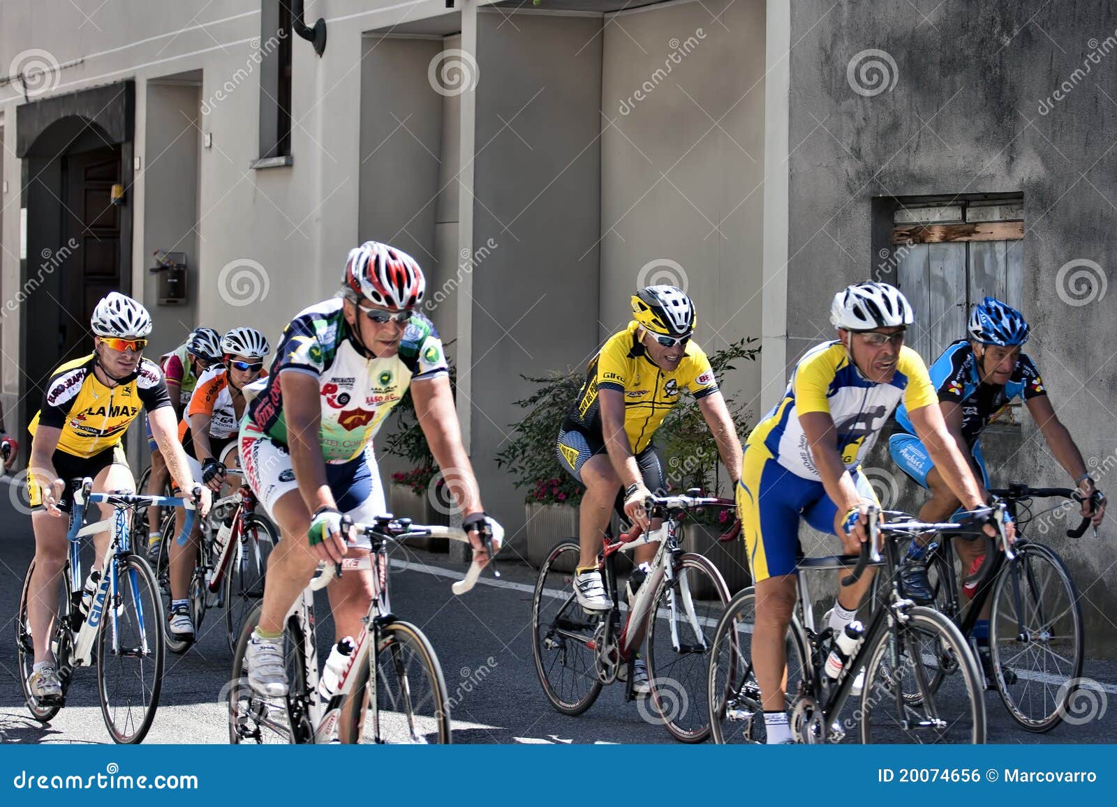 seniors cycling club