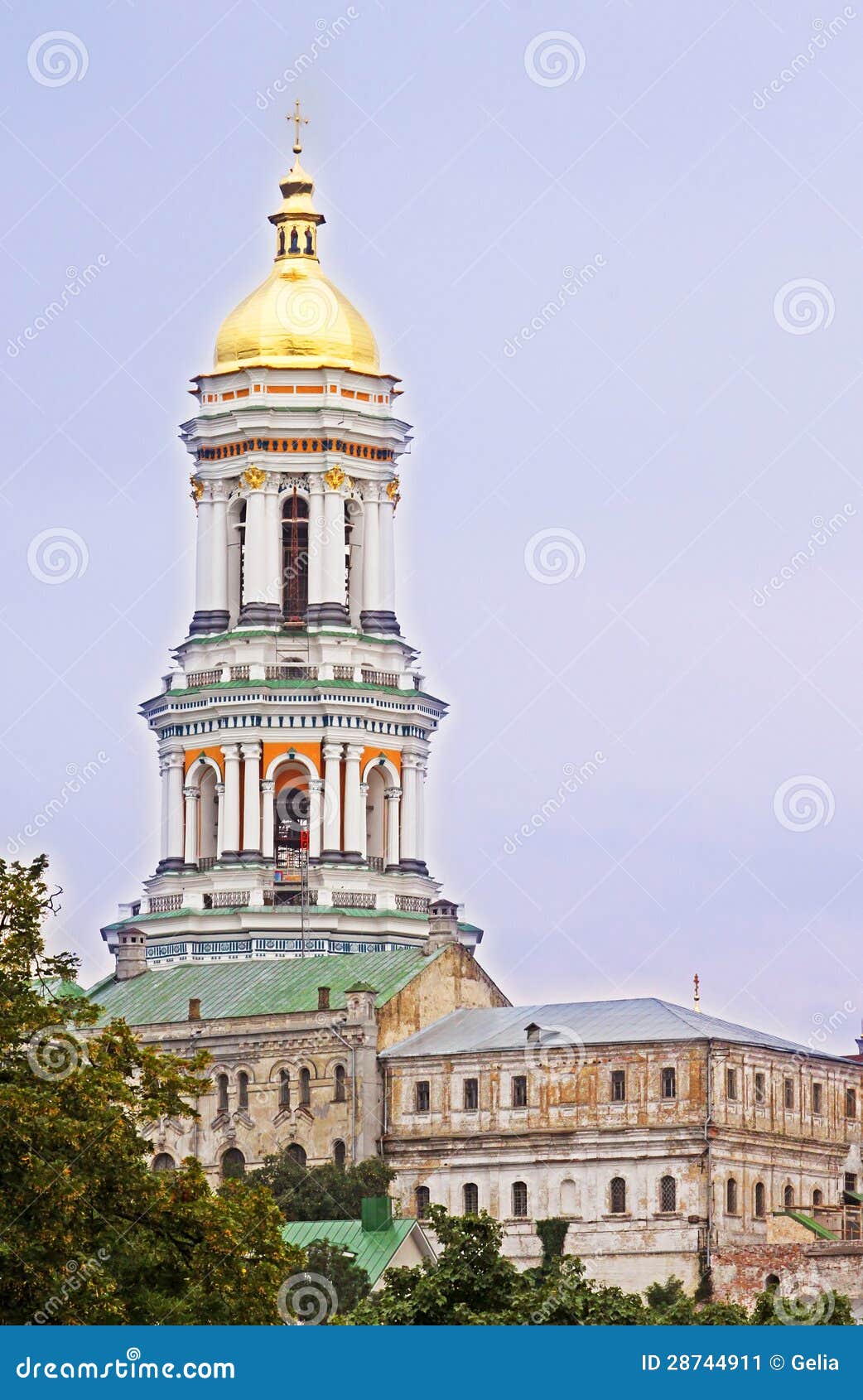 Großer Lavra Glockenturm. Kiew Pechersk Lavra oder Kiew-Kloster der Höhlen ist ein historisches orthodoxes christliches Kloster. Kiew Pechersk Lavra ist UNESCO-Welterbsite. Kiew, Ukraine, Europa