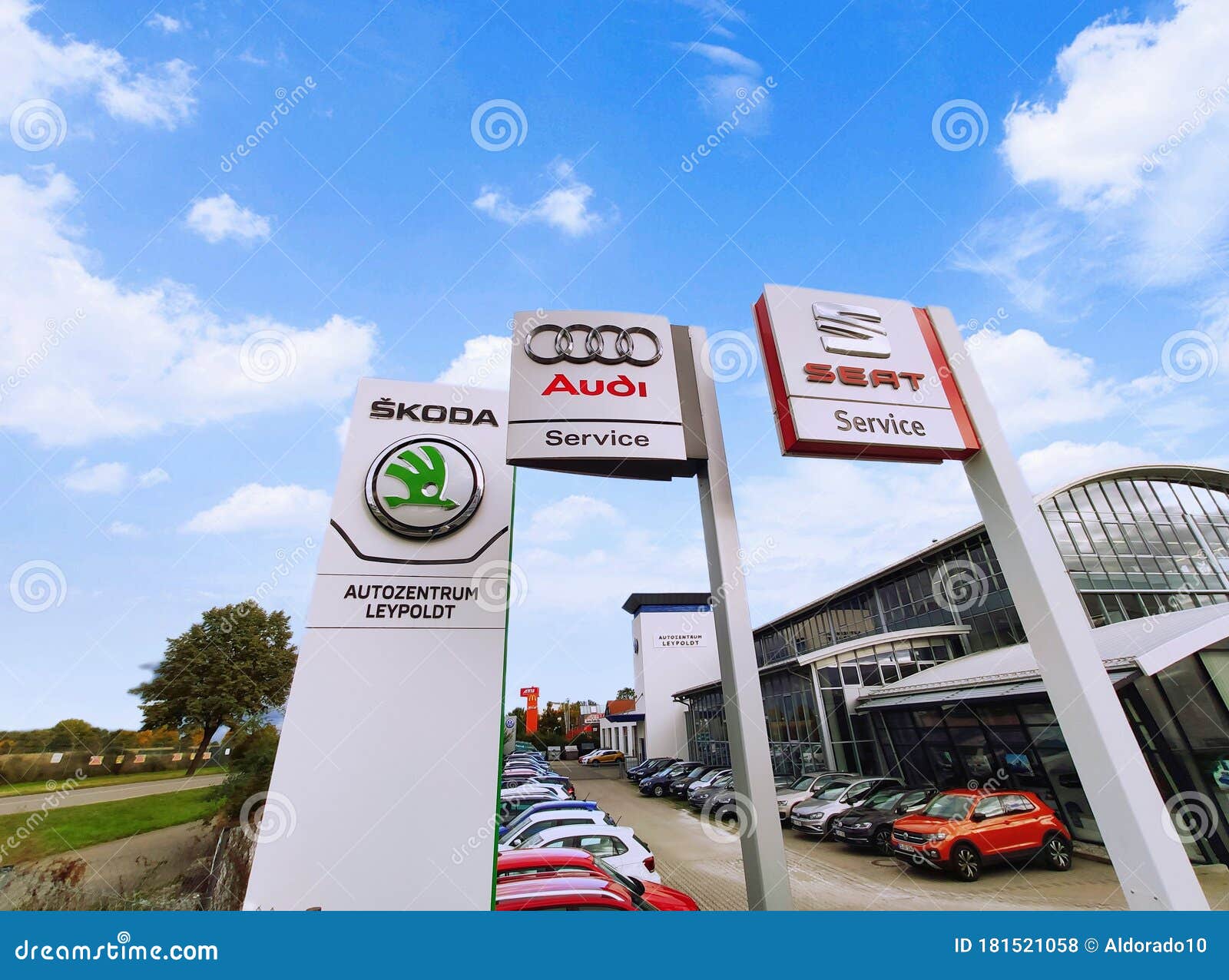 Grupa Volkswagen VW Audi, Skoda, Sprzedawca Samochodów