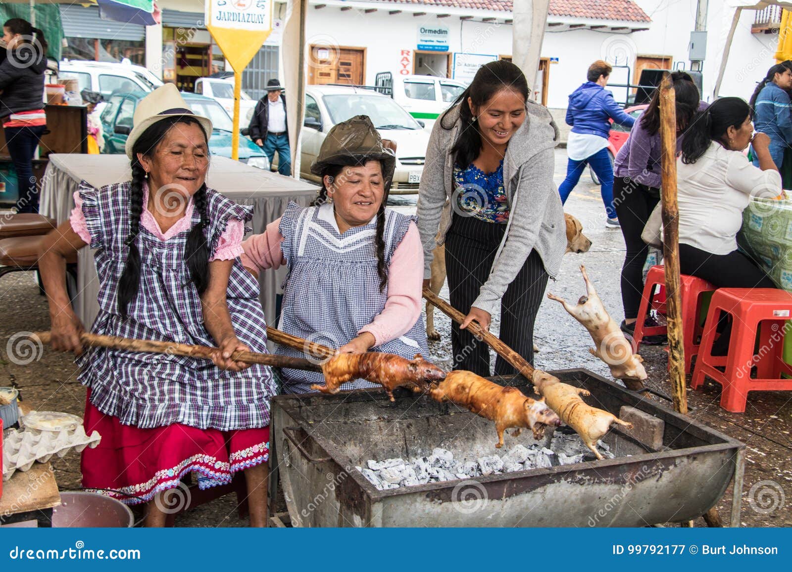 gualaceo-ecuador-mar-vendors-prepare-cuy-guinea-pig-lunch-vendors-prepare-cuy-guinea-pig-lunch-99792177.jpg