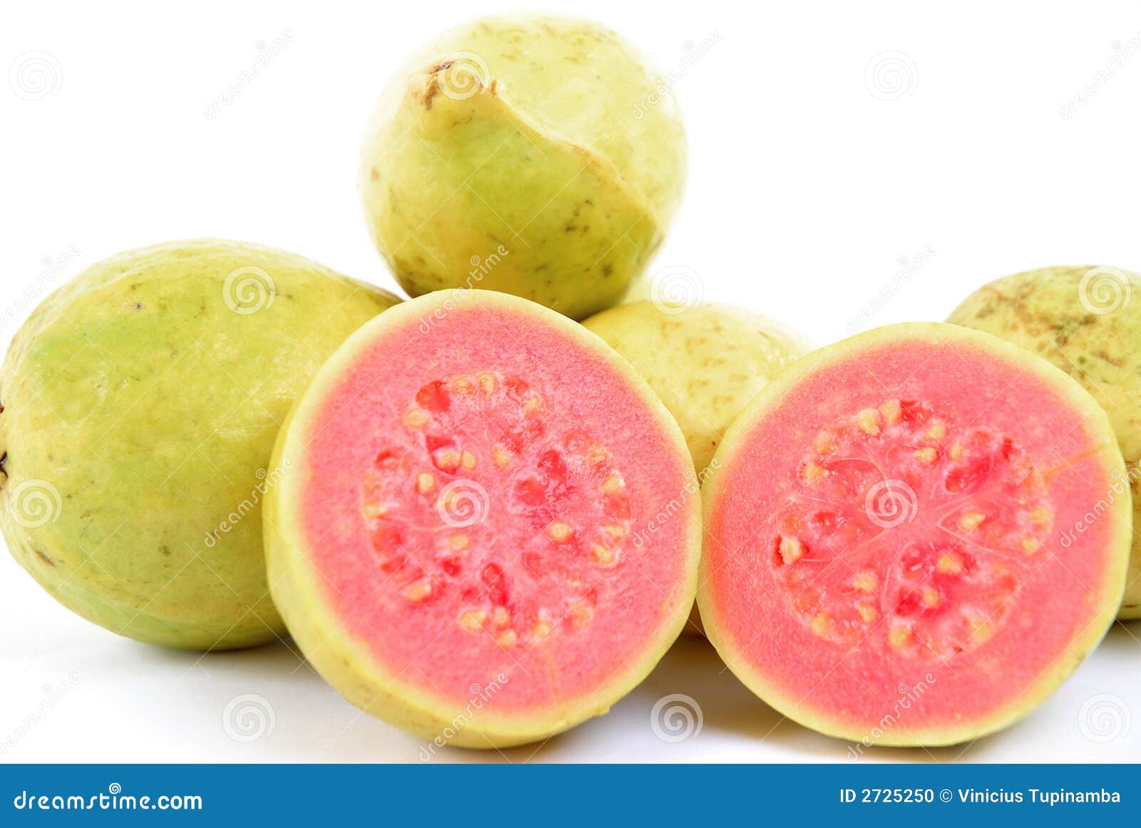 Guayabas foto de archivo. Imagen de fresco, fruta, medio 2725250