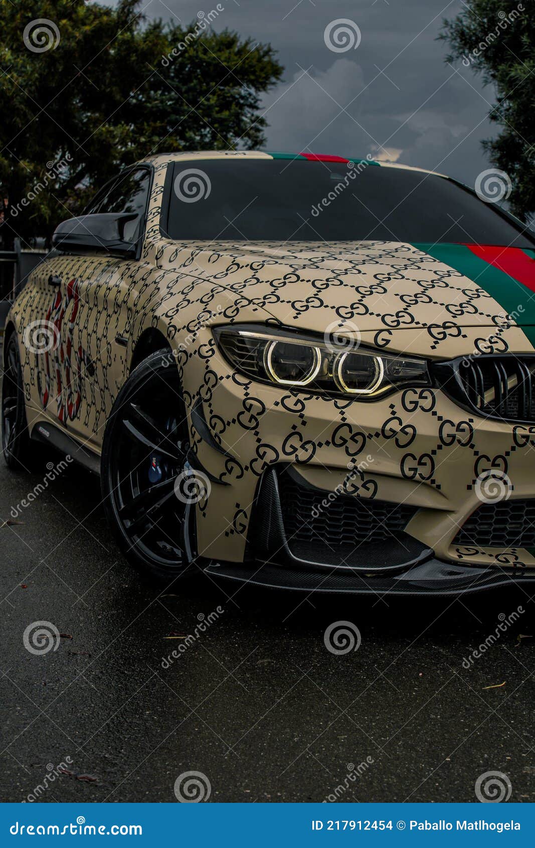 Gucci BMW M4 editorial stock image. Image of tire, bumper - 217912454