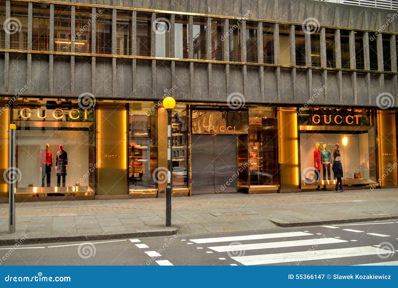 gucci sloane street opening times