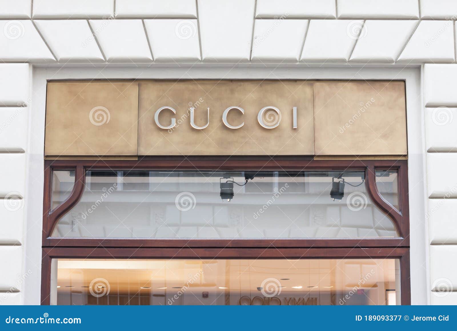 gucci manufacturer