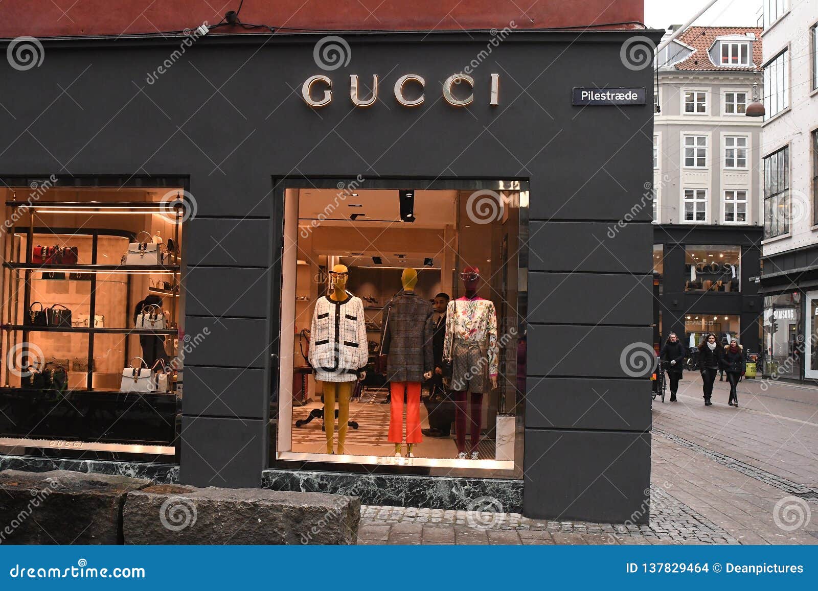 GUCCI LUXURY STORE IN COPENHAGEN DENMARK Editorial Stock Image - Image of  gucci, land: 137829464