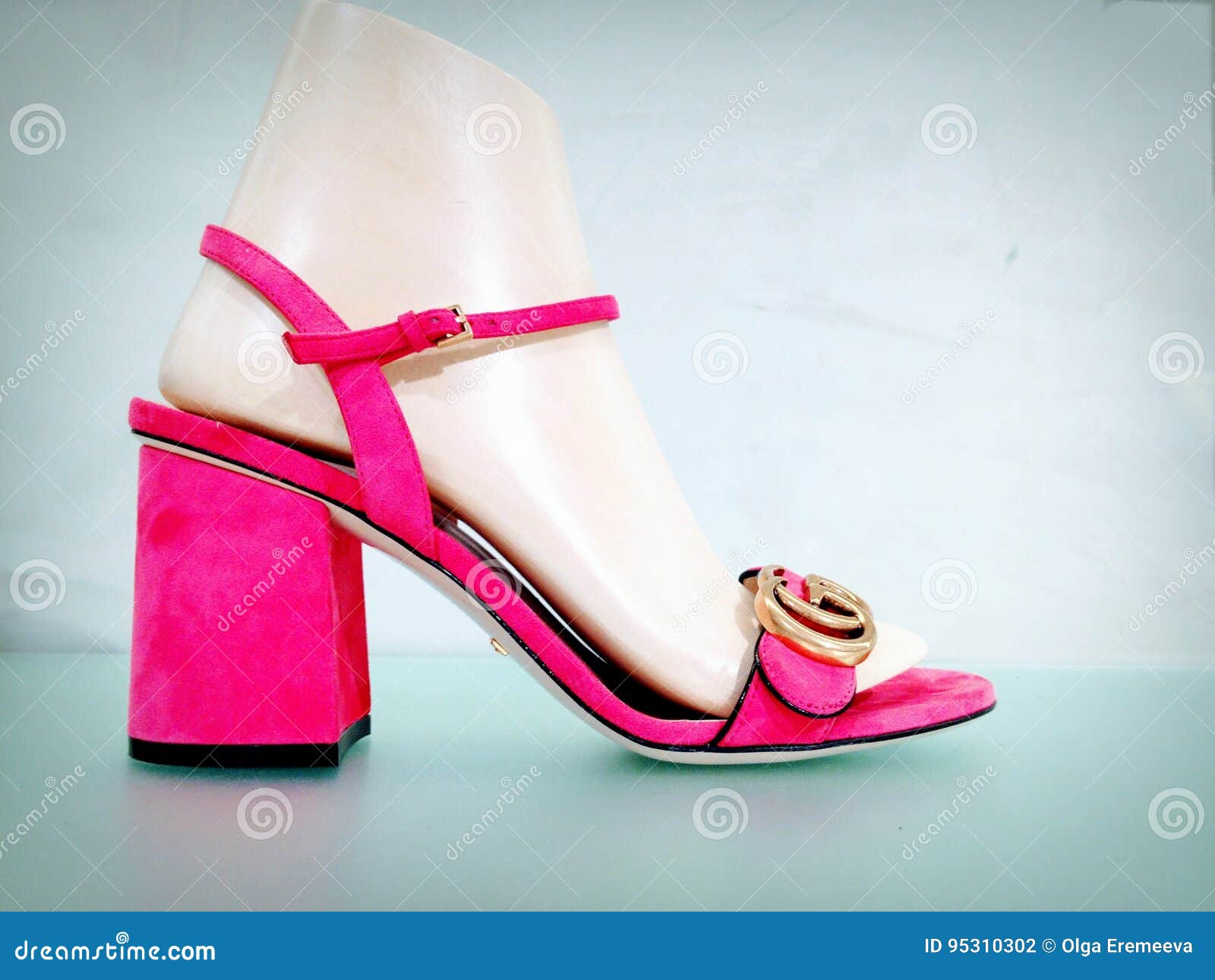 Gucci Pink Sandals on Mannequin Foot Stock Photo - Image of mannequin,  footwear: 95310302