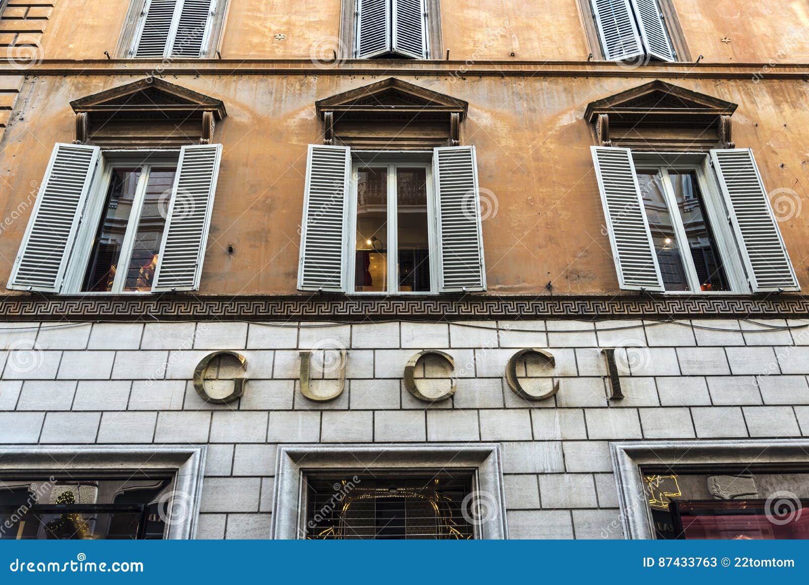 Gucci shop in Rome, Italy editorial stock photo. Image of design - 87433763