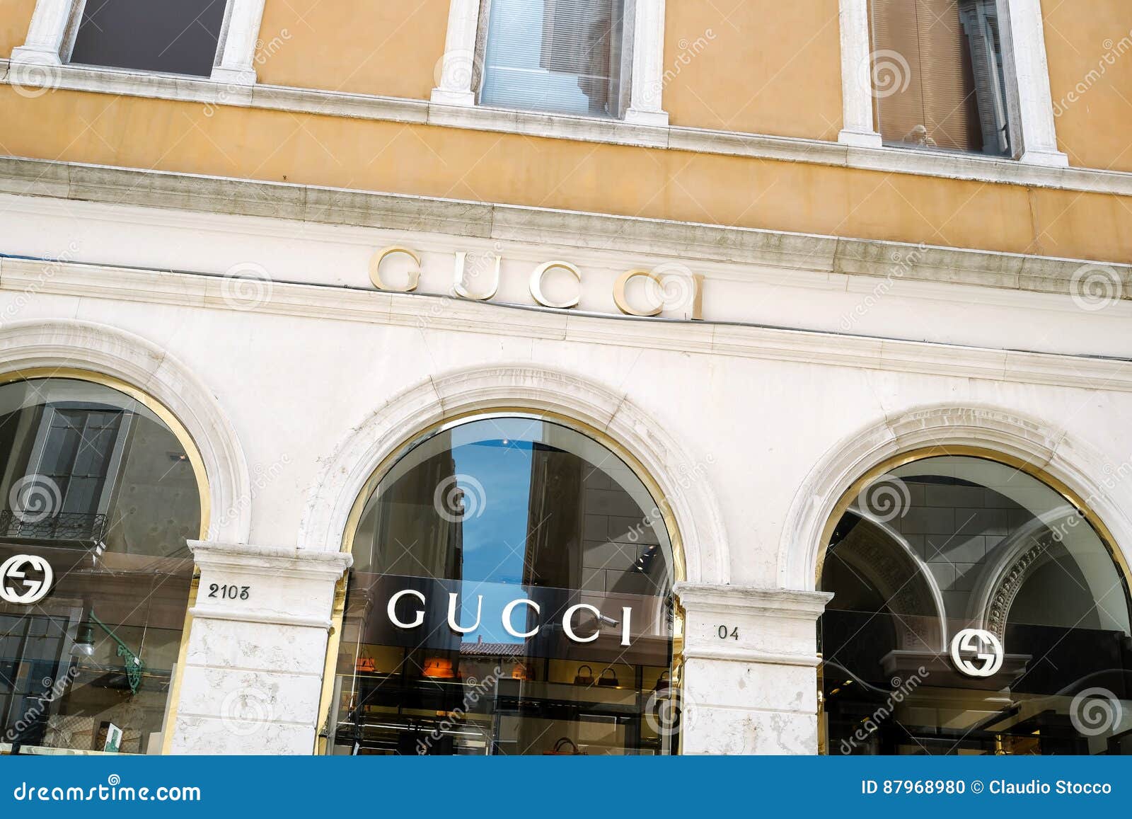 gucci store in venice