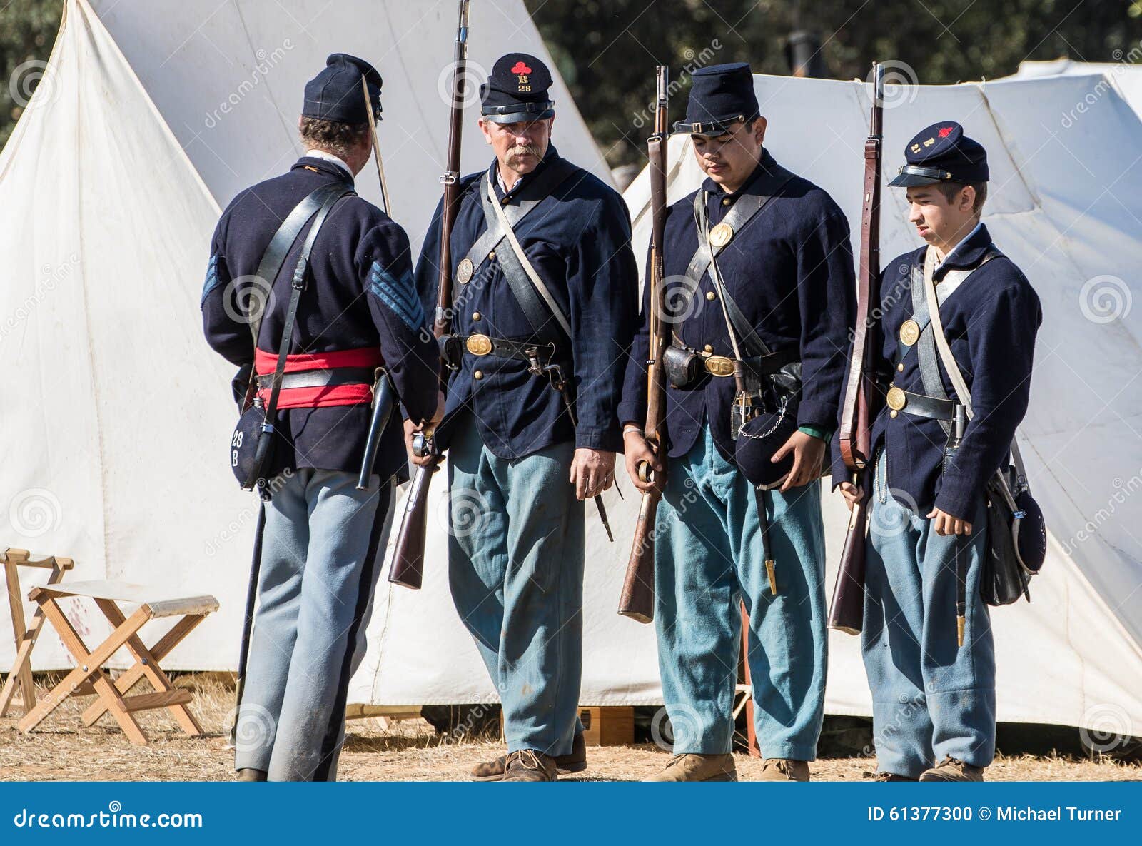 Guerra Civil Americana Reenactors Imagen editorial - Imagen de pistola,  arma: 61377300, image size:1600x1185