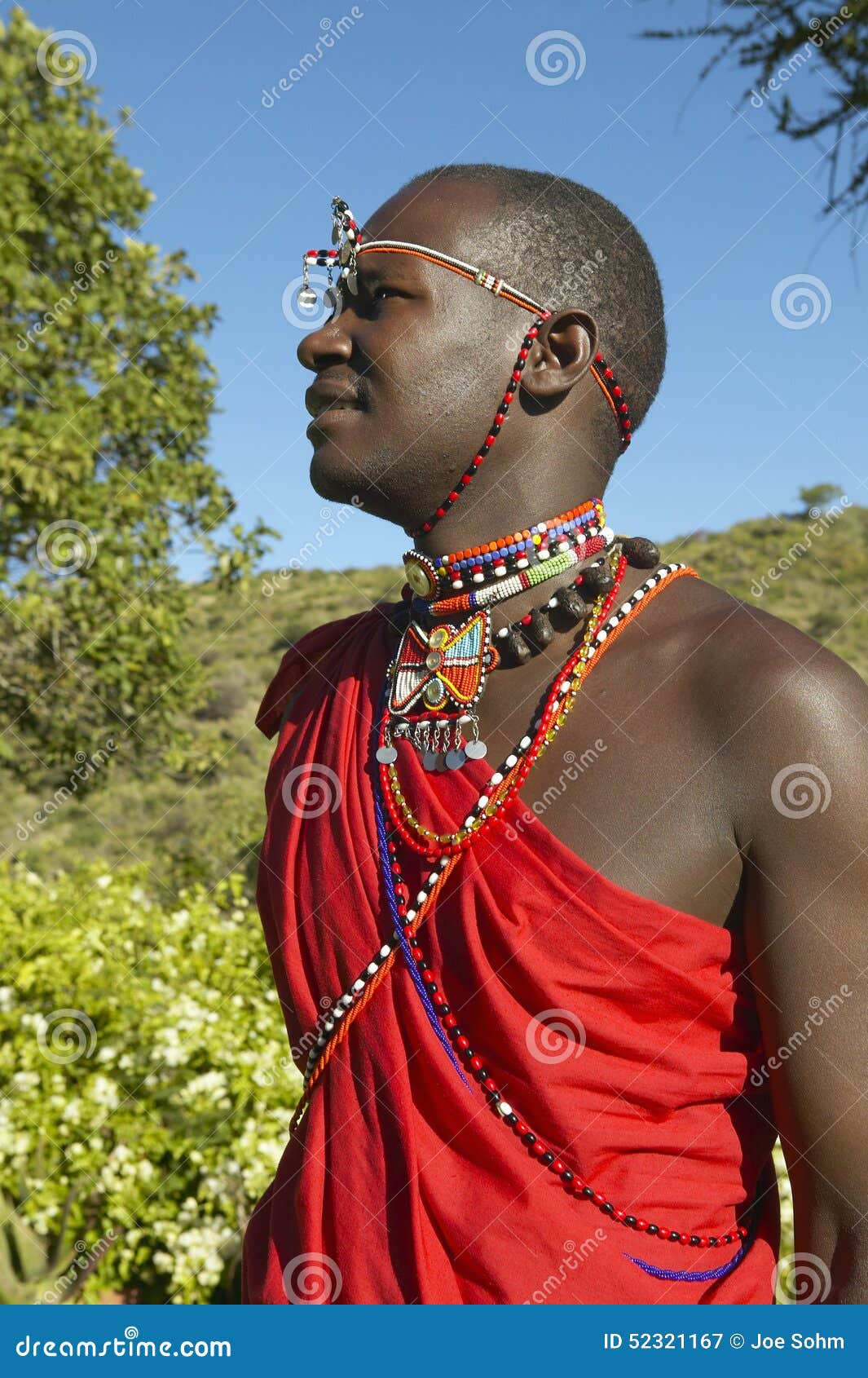 Guerrero Del Masai En El De La Conservación De Lewa, Kenia Fotografía - Imagen de provincia, recorrido: 52321167